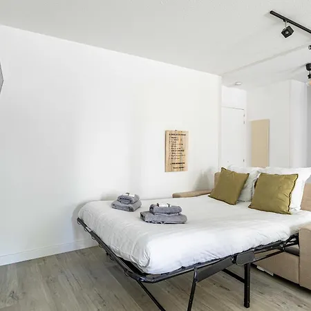 Comfort And Serenity With A C, Parking And Balcony *